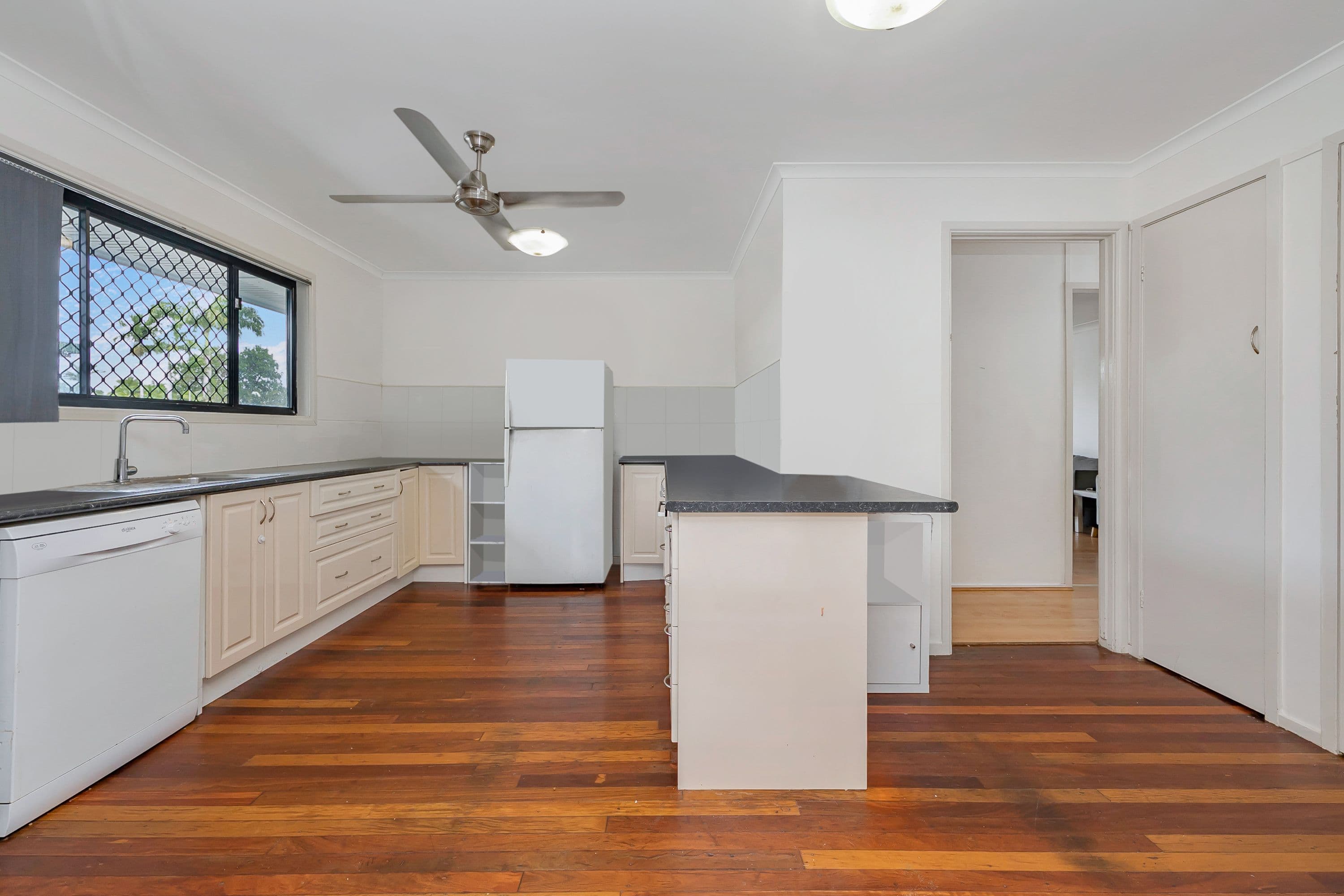 19 Blaxland Crescent, Vincent QLD 4814, Vincent - Thumbnail 5
