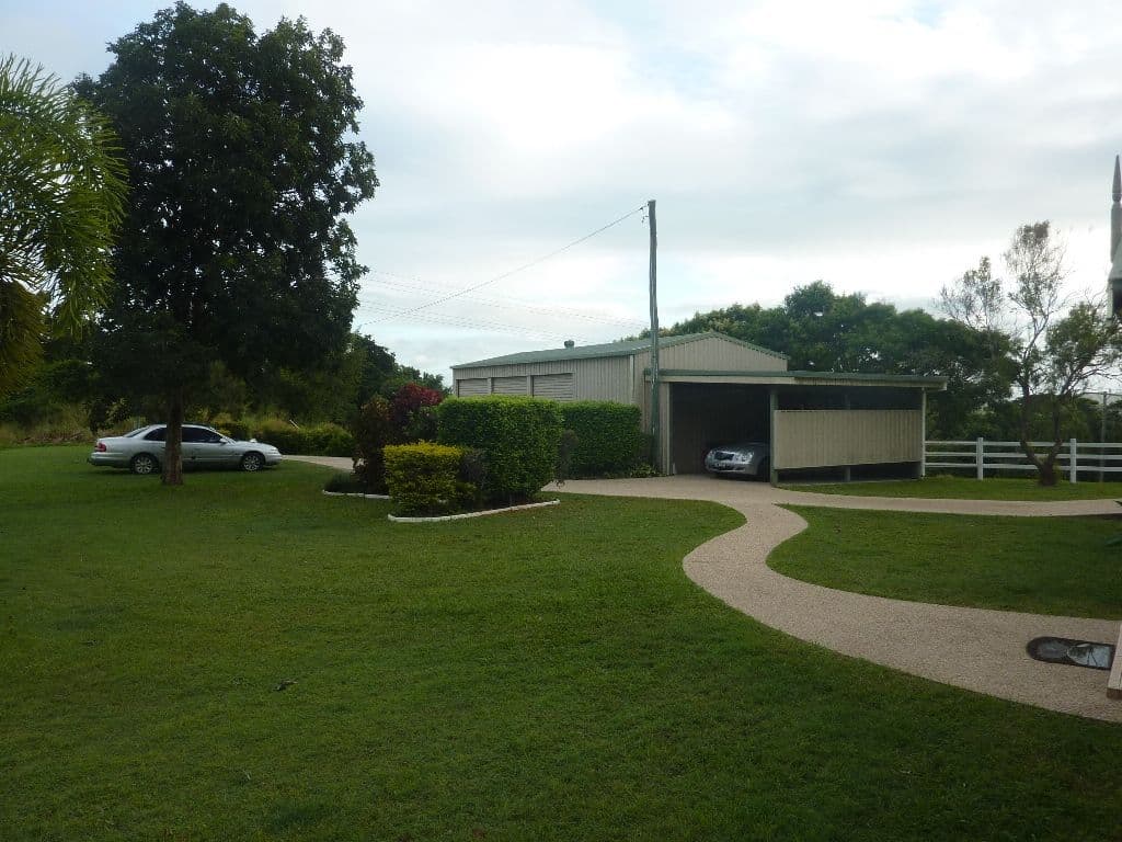 6 Palm Ridge Drive, GLENELLA QLD 4740, Glenella - Thumbnail 3