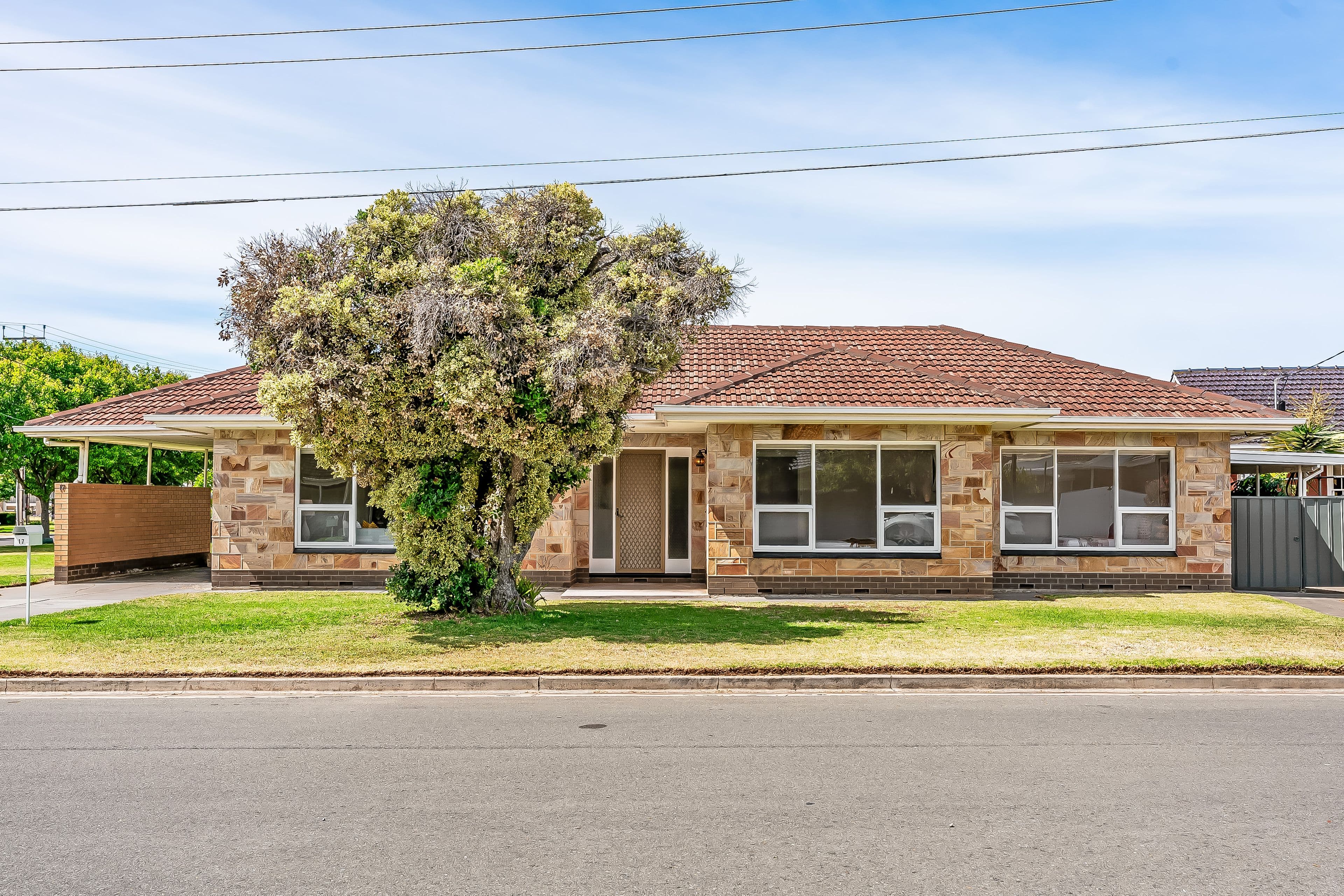 17 Poplar Street, West Beach SA 5024, West Beach - Image 1