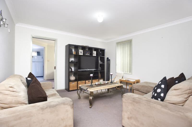 16 Reycroft Avenue, QUAKERS HILL NSW 2763, Quakers Hill - Thumbnail 2