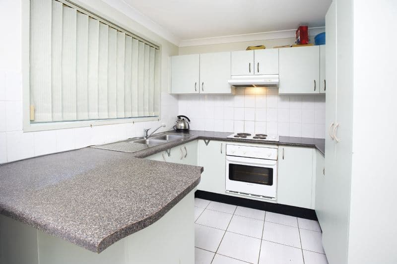 16 Reycroft Avenue, QUAKERS HILL NSW 2763, Quakers Hill - Thumbnail 4