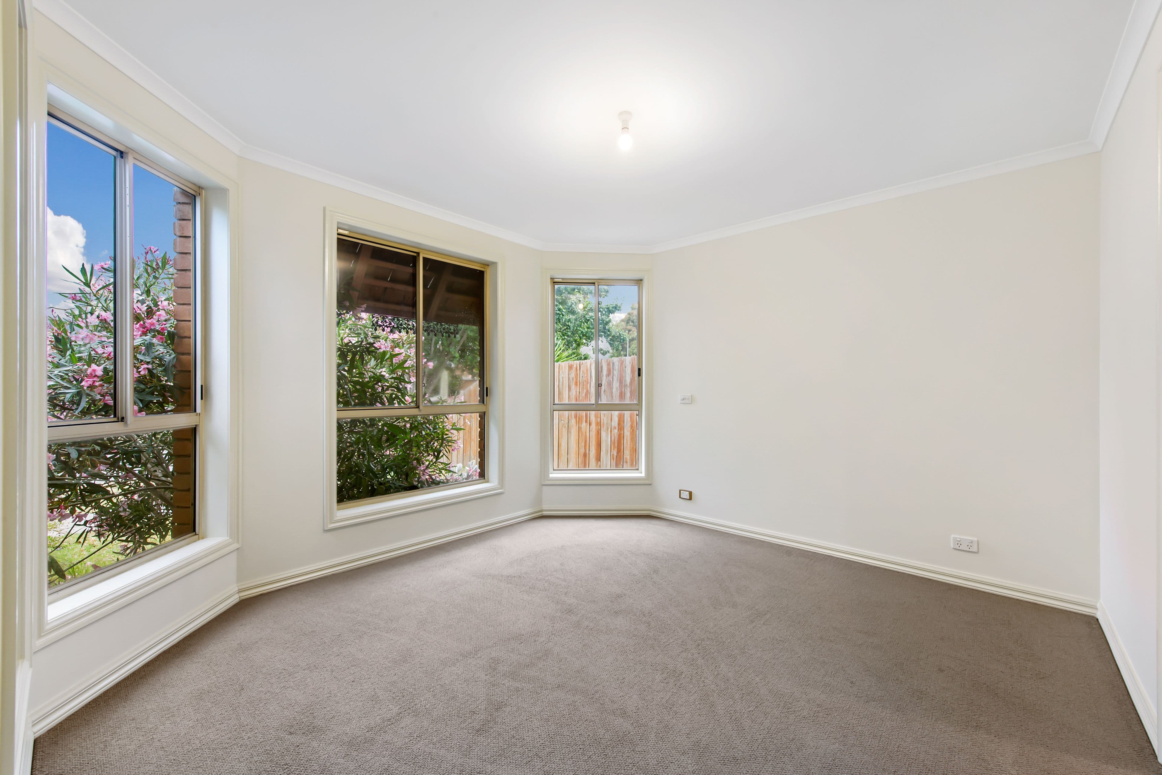 19 Manchester Drive, Sydenham VIC 3037, Sydenham - Thumbnail 5