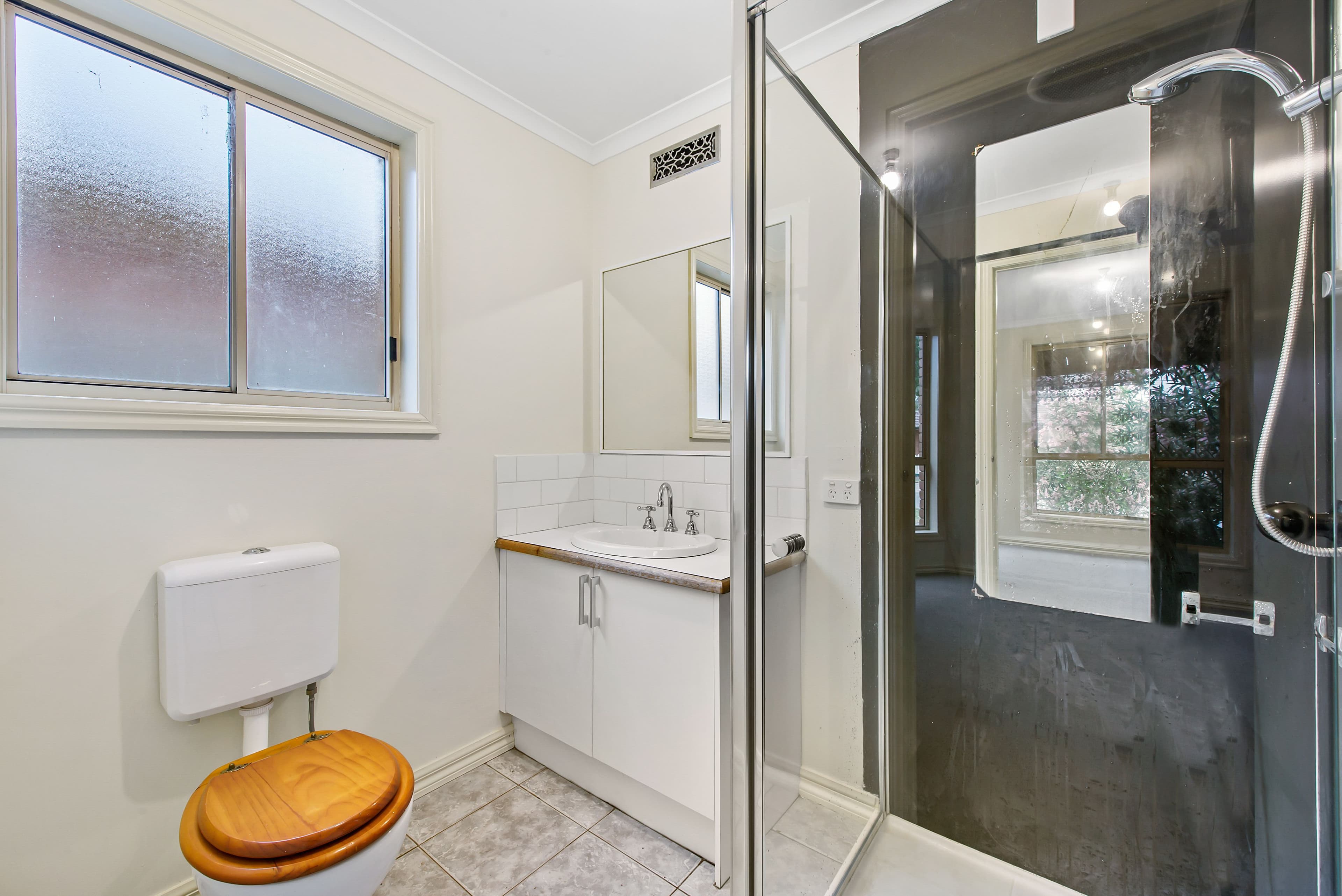 19 Manchester Drive, Sydenham VIC 3037, Sydenham - Thumbnail 6