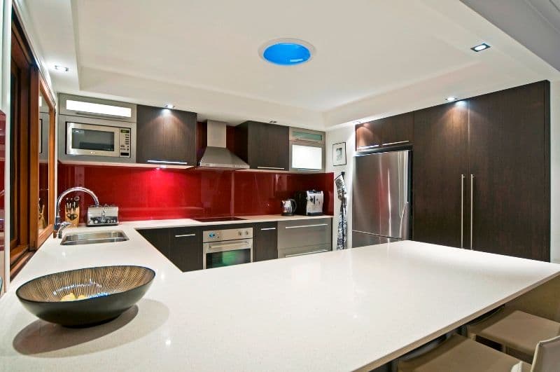 9 Fullerton Street, BENOWA QLD 4217, Benowa - Thumbnail 8
