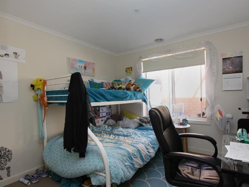 16 Phillip Drive, Wyndham Vale - Thumbnail 8
