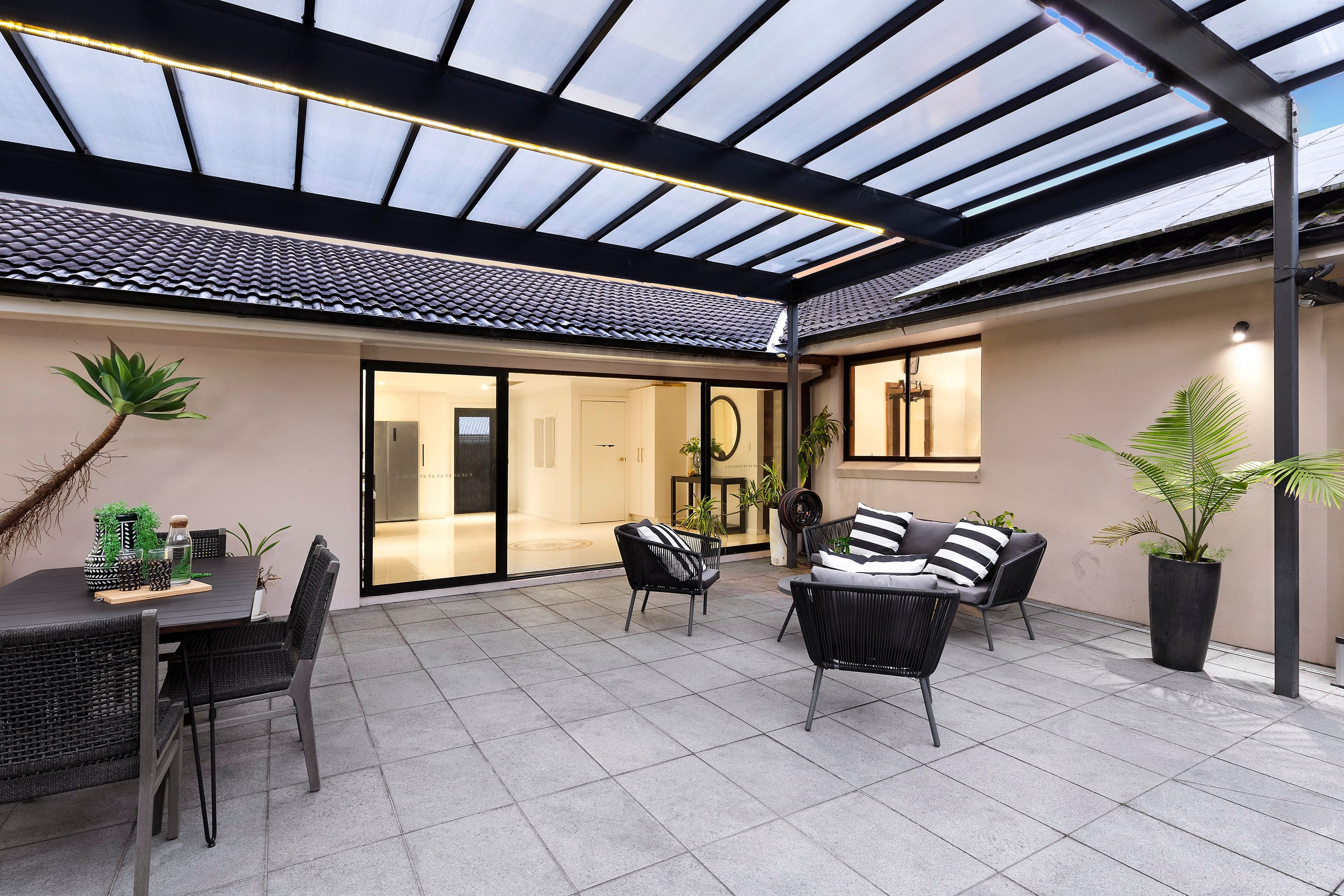 9 Saddington Street, Turramurra NSW 2074, South Turramurra - Thumbnail 2