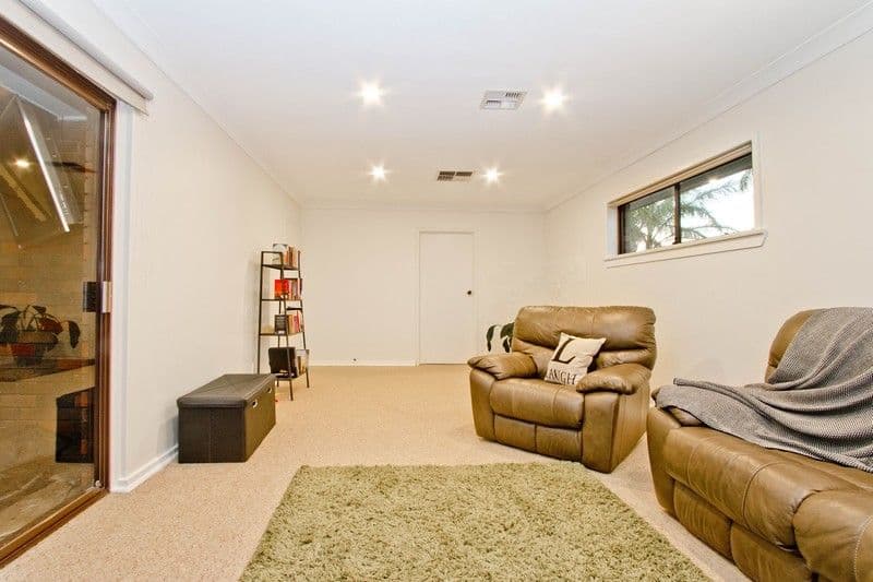 10 Hoylake Crescent, West Lakes SA 5021, West Lakes - Thumbnail 6