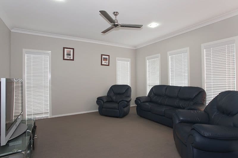 7 Ibis Crescent, Highfields QLD 4352, Highfields - Thumbnail 2