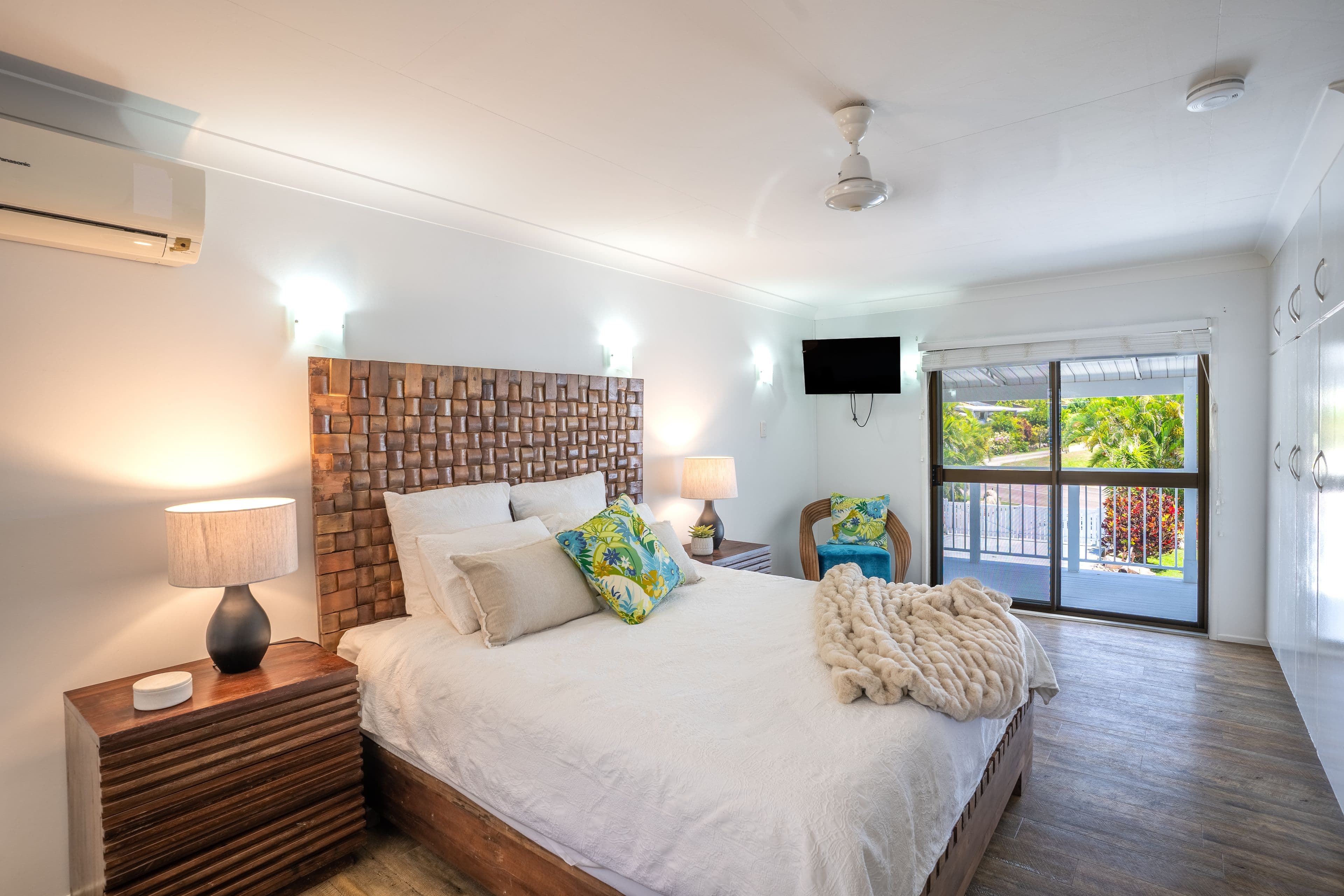 25 Rose Bay Road, Bowen QLD 4805, Bowen - Thumbnail 4