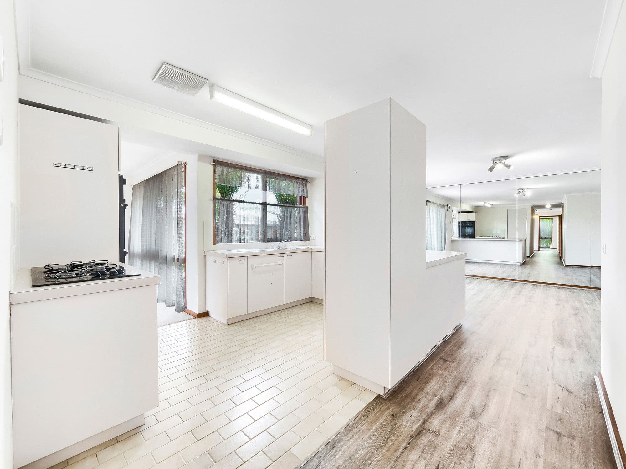 5 Lansell Drive, Cranbourne North VIC 3977, Cranbourne North - Thumbnail 7