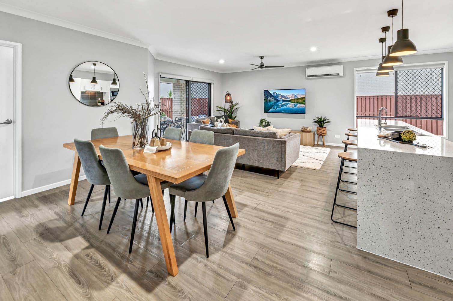 24 Lindeman Circuit, Pimpama QLD 4209, Pimpama - Thumbnail 2