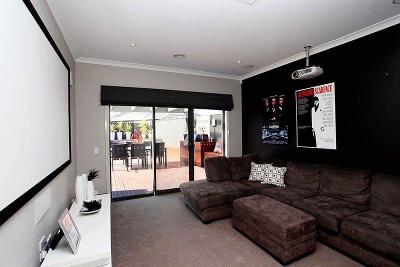 22 Yoemans Drive, MERNDA VIC 3754, Mernda - Thumbnail 3