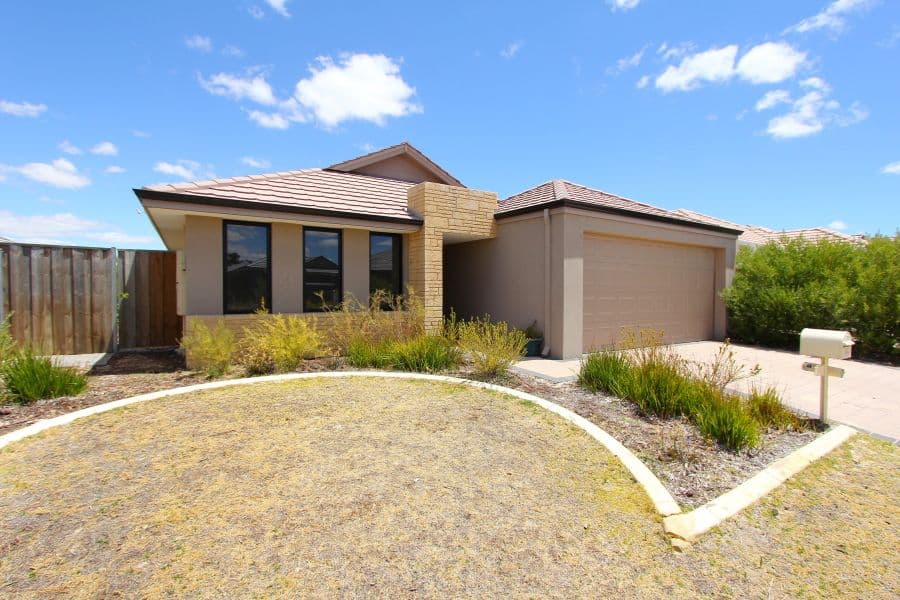 7 Pierre Bend, ELLENBROOK WA 6069, Ellenbrook - Image 1