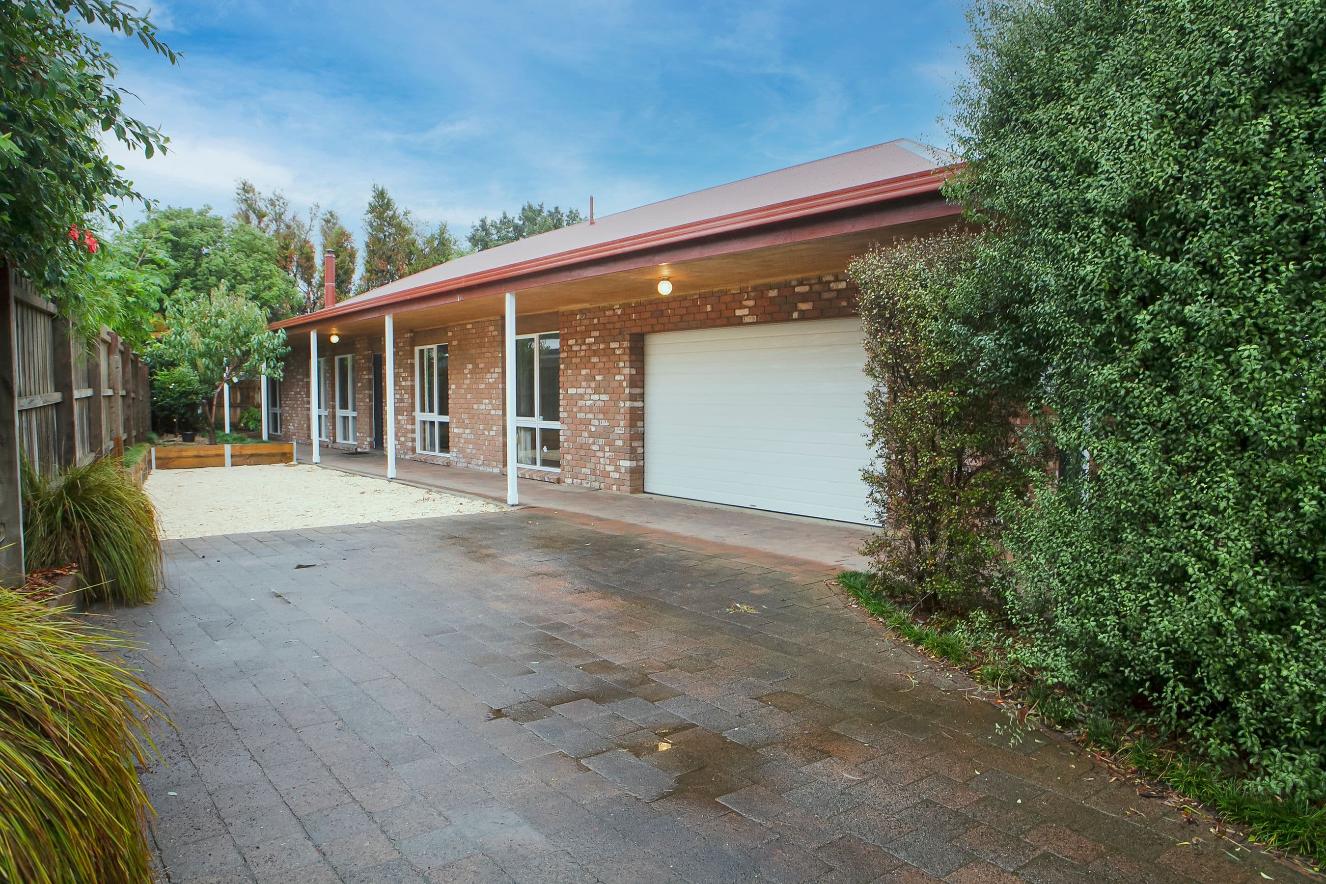 11 Cuneata Close, Langwarrin VIC 3910, Langwarrin - Image 1