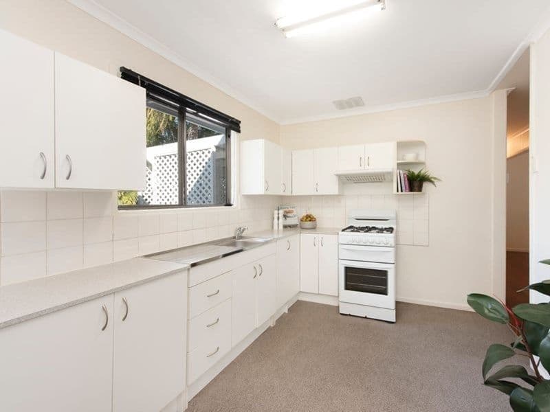 94 Douglas Street, Oxley QLD 4075, Oxley - Thumbnail 3