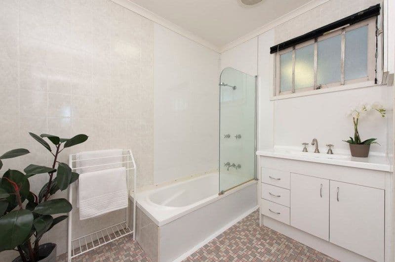 94 Douglas Street, Oxley QLD 4075, Oxley - Thumbnail 8