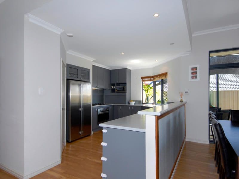 15 Drummonds Approach, SECRET HARBOUR WA 6173, Secret Harbour - Thumbnail 3
