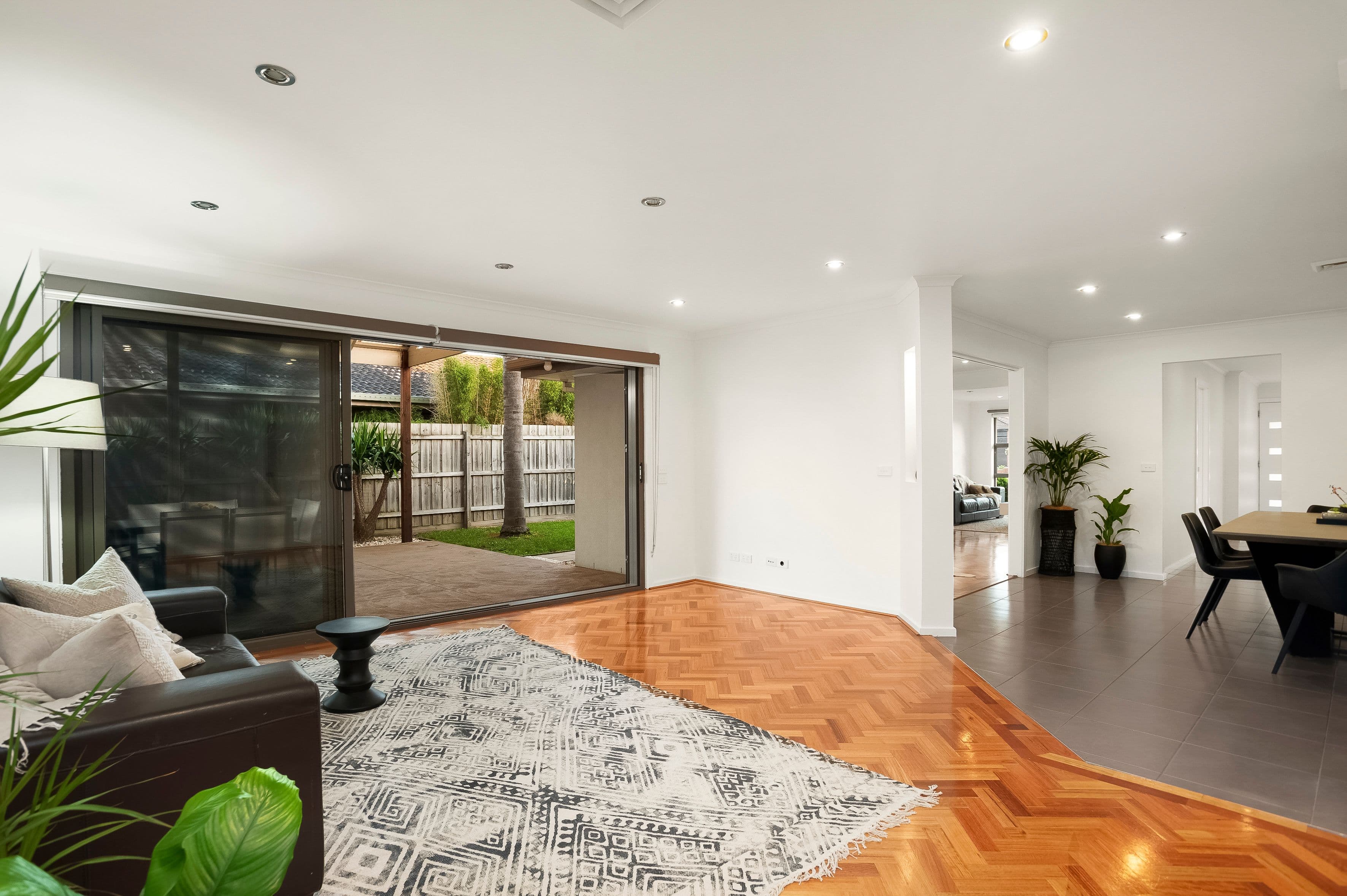 13 St John Place, Rowville VIC 3178, Rowville - Thumbnail 6