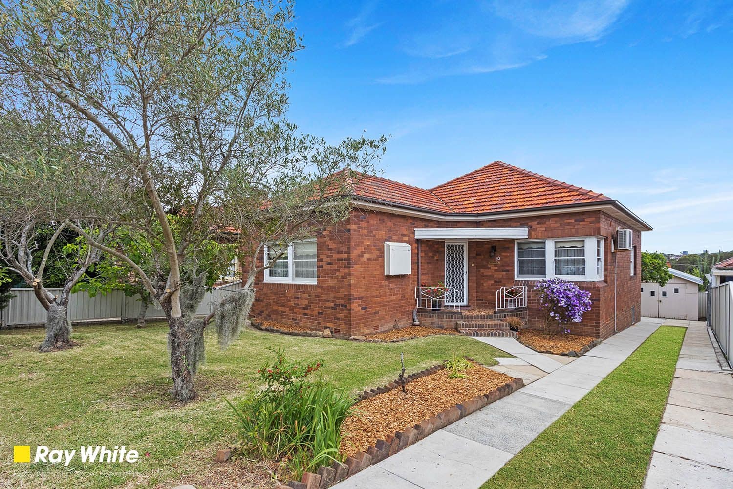 10 Poole Street, Kingsgrove NSW 2208, Kingsgrove - Image 1