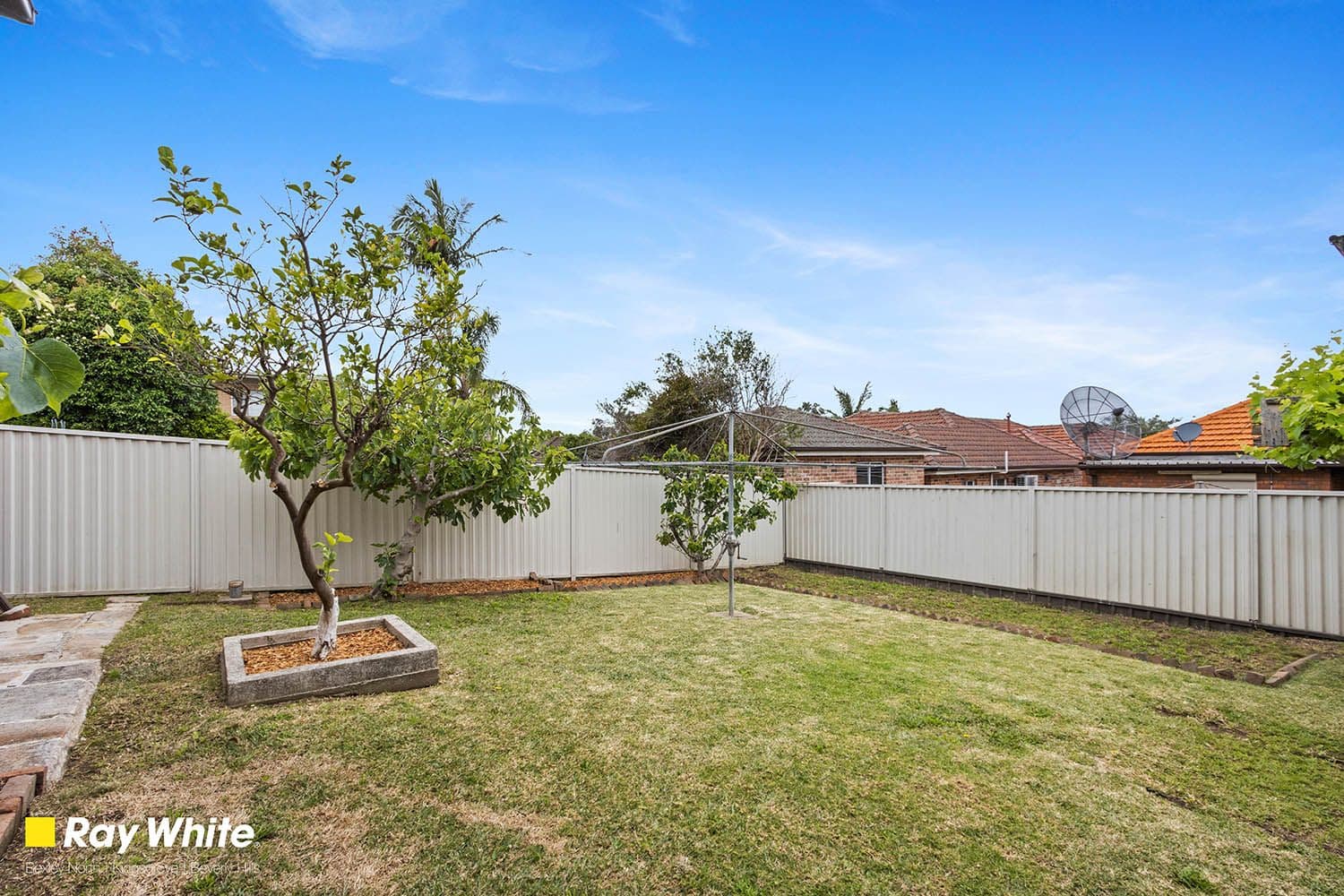10 Poole Street, Kingsgrove NSW 2208, Kingsgrove - Thumbnail 2