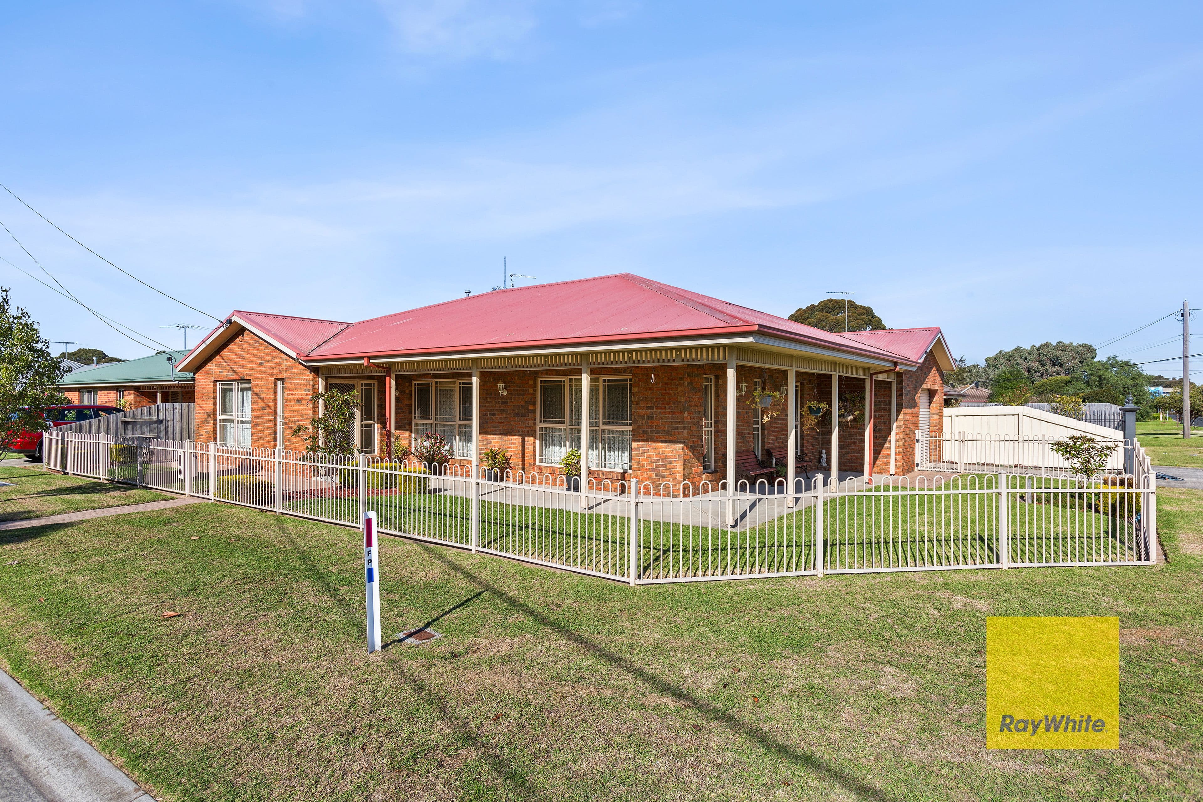 2 Murray Street, Newcomb VIC 3219, Newcomb - Thumbnail 2