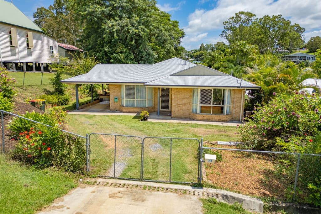 70 William Street, Kilcoy QLD 4515, Kilcoy - Thumbnail 2