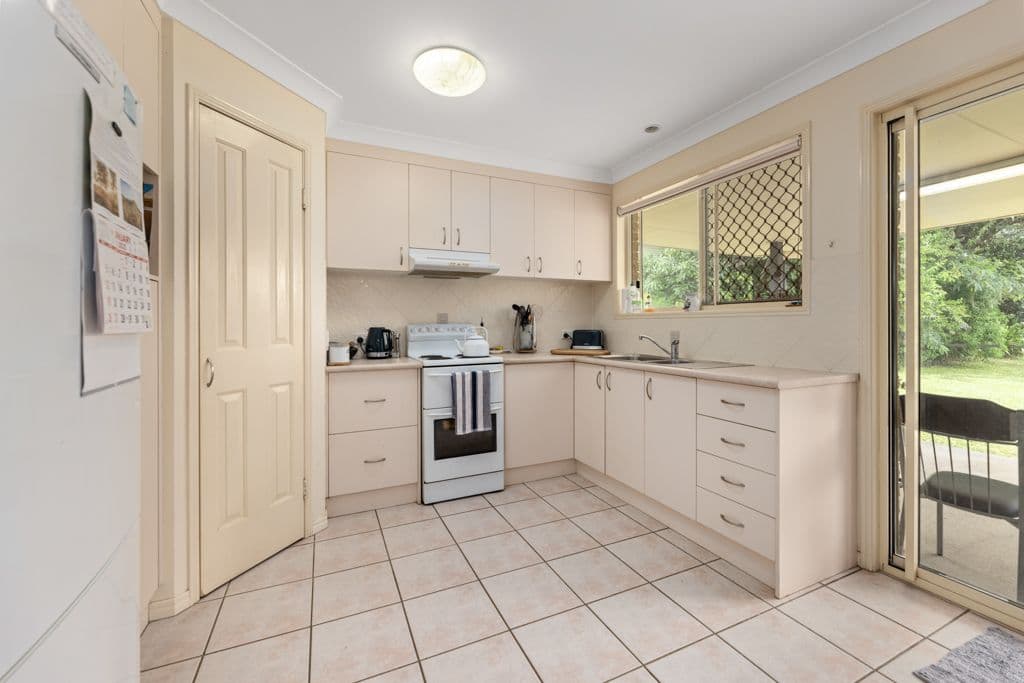 70 William Street, Kilcoy QLD 4515, Kilcoy - Thumbnail 4