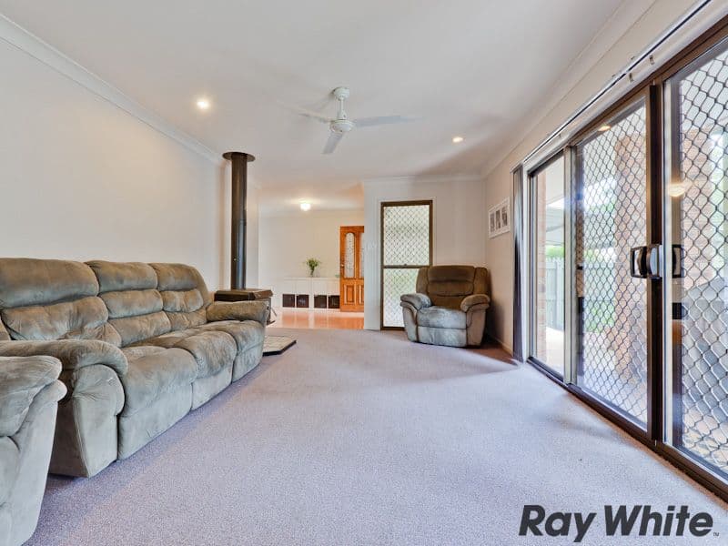 11 Dinterra Avenue, Ferny Hills QLD 4055, Ferny Hills - Thumbnail 4