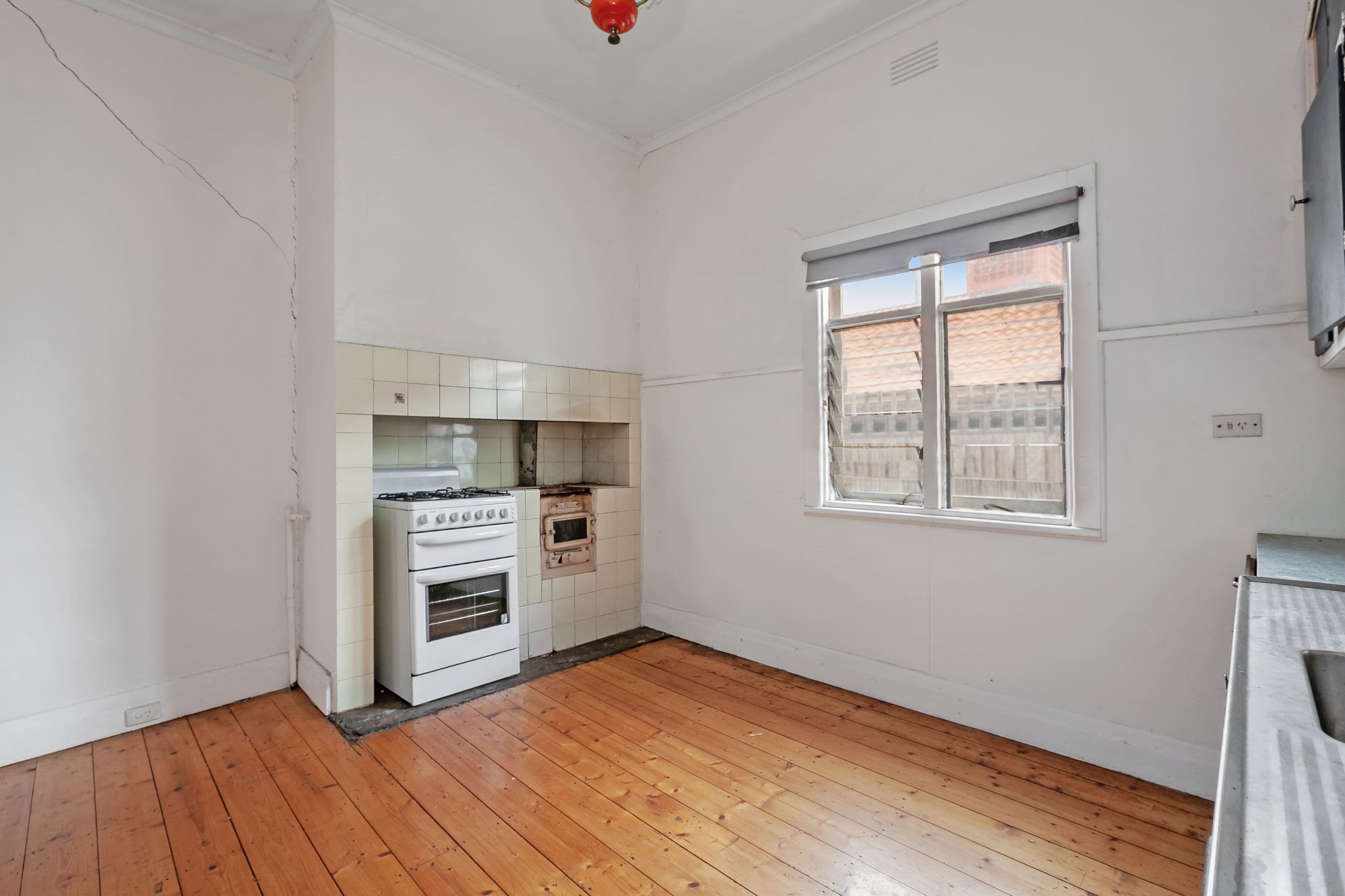 77 Spring Street, Preston VIC 3072, Preston - Thumbnail 7