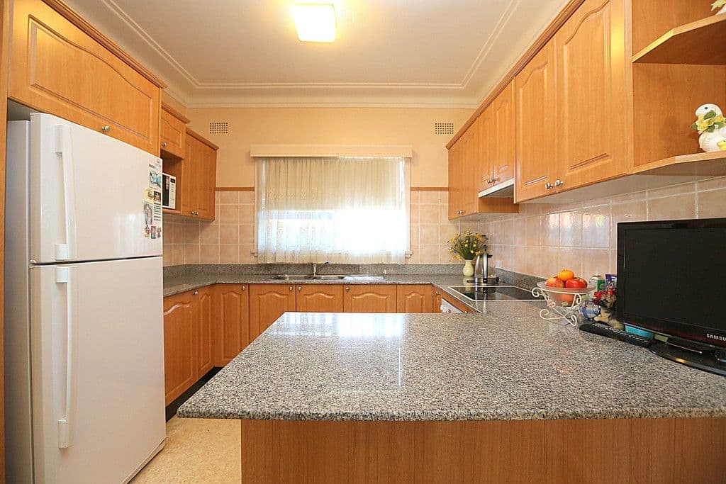 65 Cann Street, Bass Hill NSW 2197, Bass Hill - Thumbnail 3