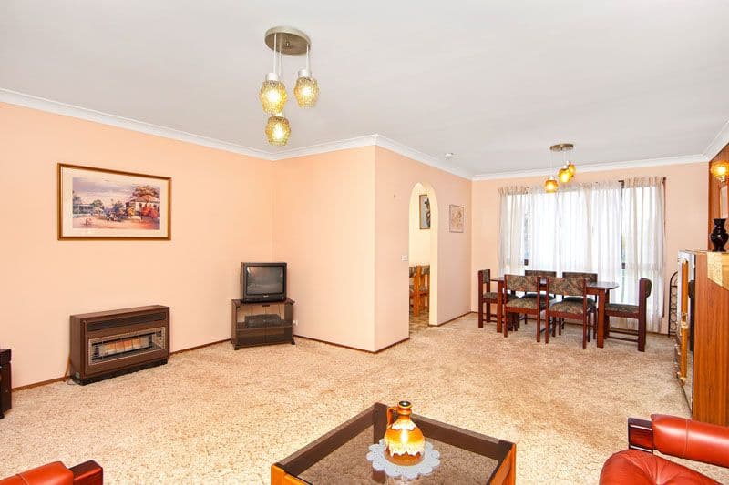 7 Maxwell Avenue, GOROKAN NSW 2263, Gorokan - Thumbnail 2