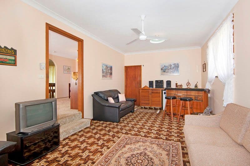 7 Maxwell Avenue, GOROKAN NSW 2263, Gorokan - Thumbnail 4