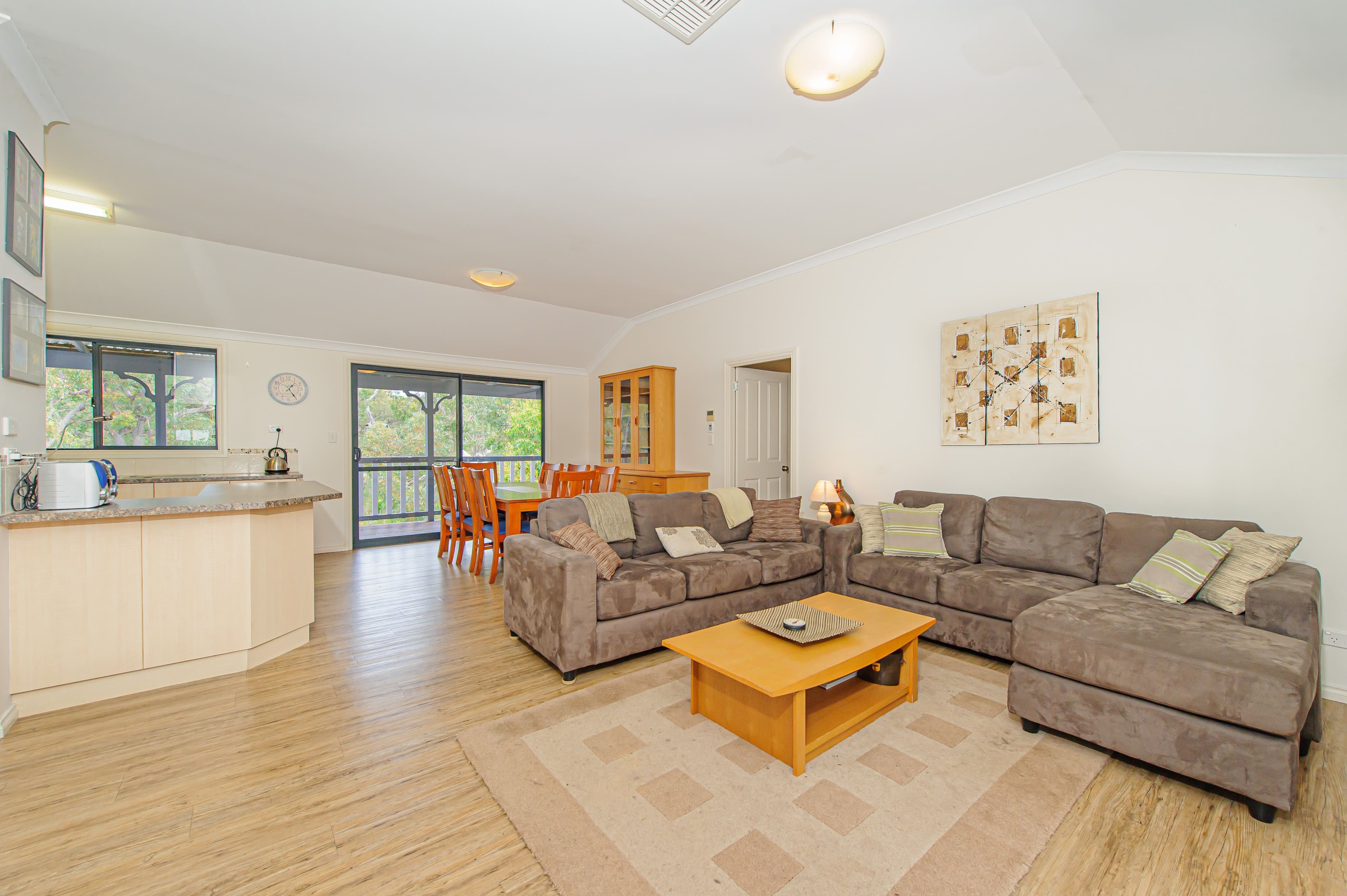 39 Holstein Loop, Lower Chittering WA 6084, Lower Chittering - Thumbnail 6