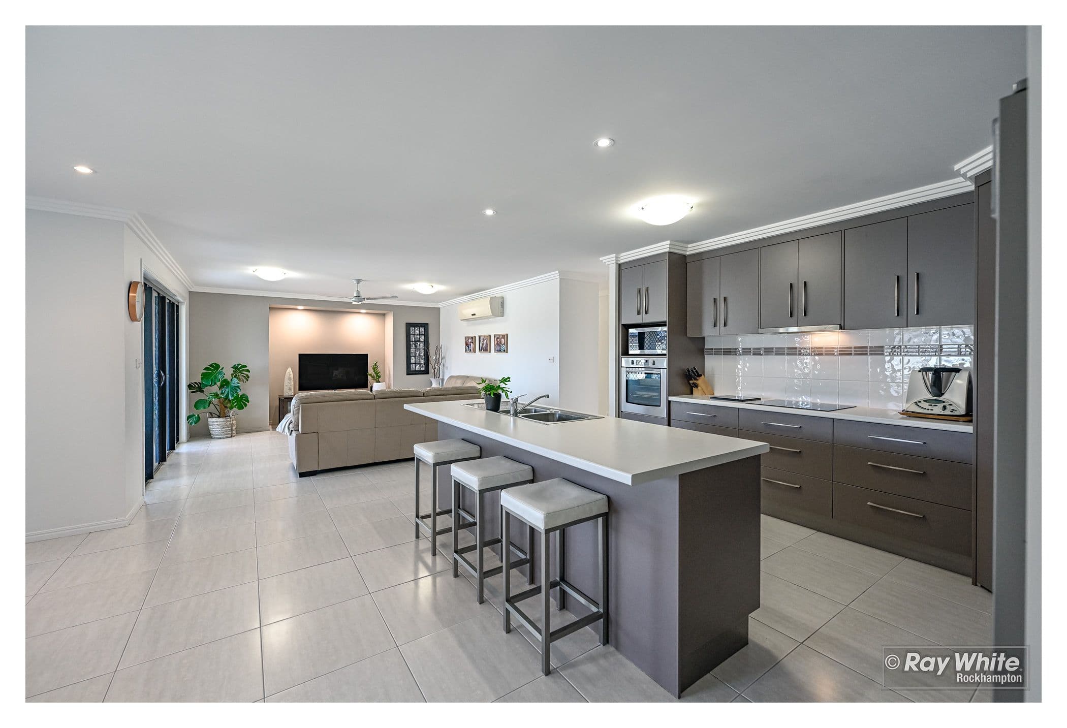 15 Violet Drive, Gracemere QLD 4702, Gracemere - Thumbnail 6