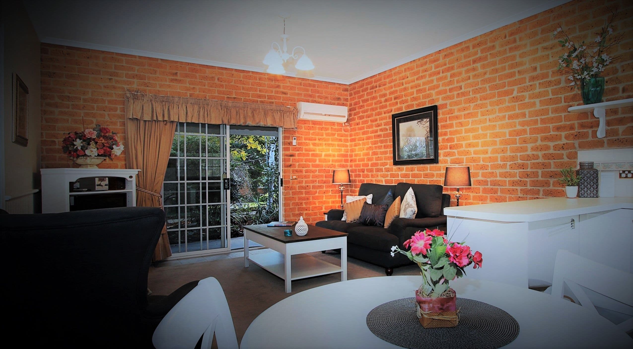 Villa 2 16 Barooga Road, Tocumwal NSW 2714, Tocumwal - Thumbnail 3