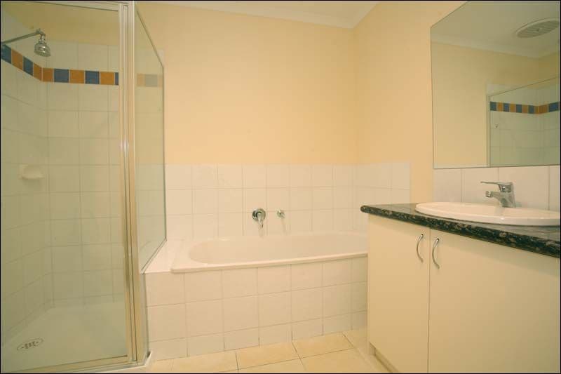 14 Margaret Gray Close, GLEN WAVERLEY VIC 3150, Glen Waverley - Thumbnail 6