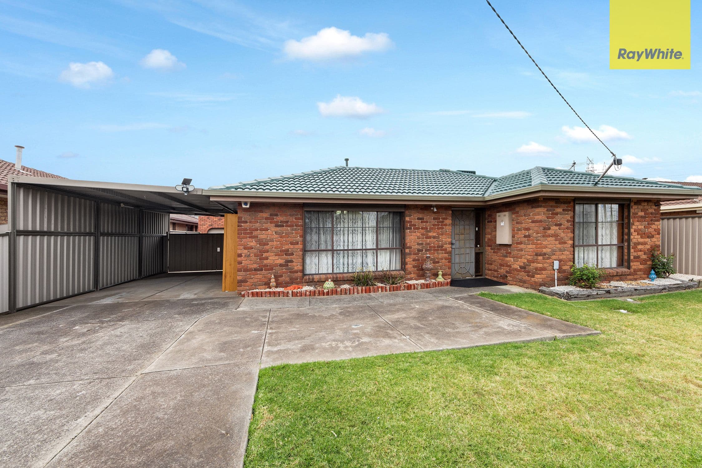 195 St Albans Road, St Albans VIC 3021, St Albans - Image 1