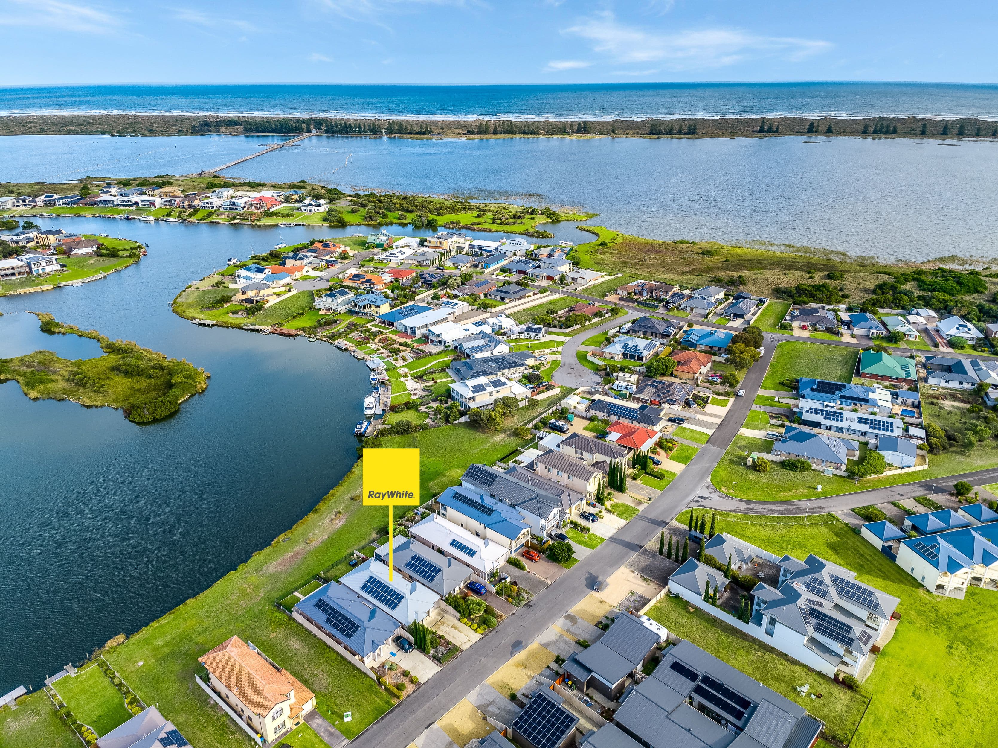 24 Providence Place, Hindmarsh Island SA 5214, Hindmarsh Island - Thumbnail 2