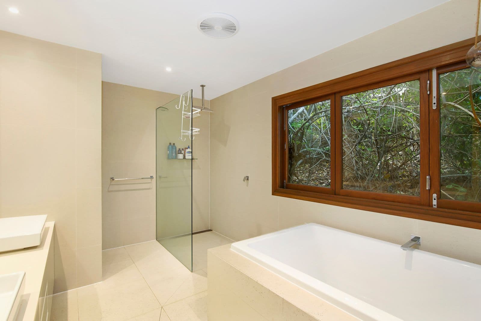 6 Jarrahdale Drive, Elanora QLD 4221, Elanora - Thumbnail 8