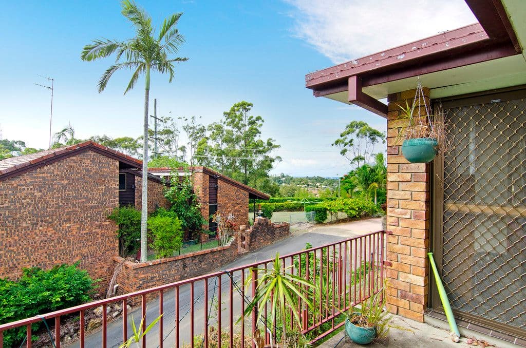 6 Aethalia Street, CURRUMBIN WATERS QLD 4223, Currumbin Waters - Thumbnail 8