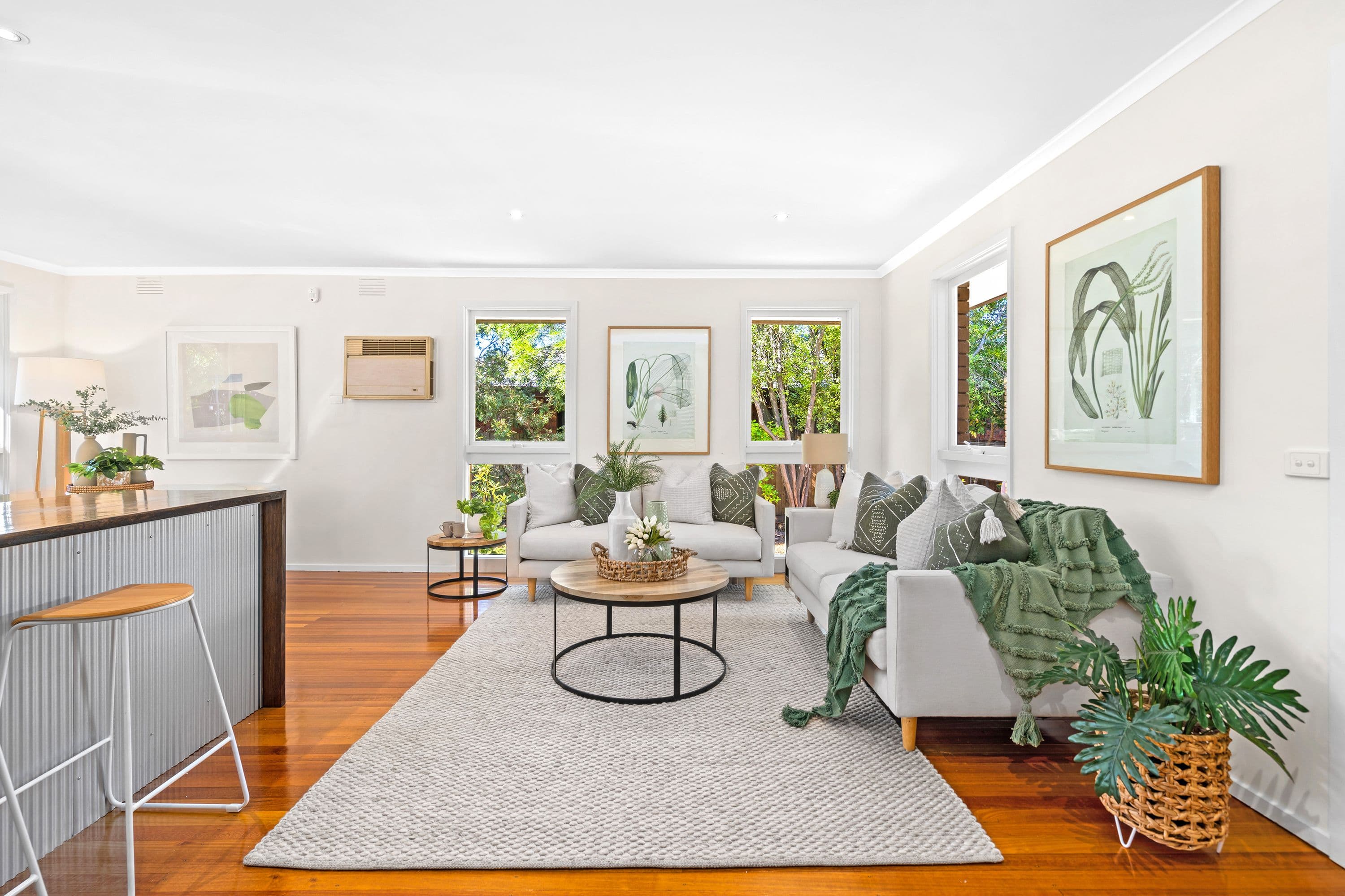 12 Burlington Crescent, Wantirna VIC 3152, Wantirna - Thumbnail 2