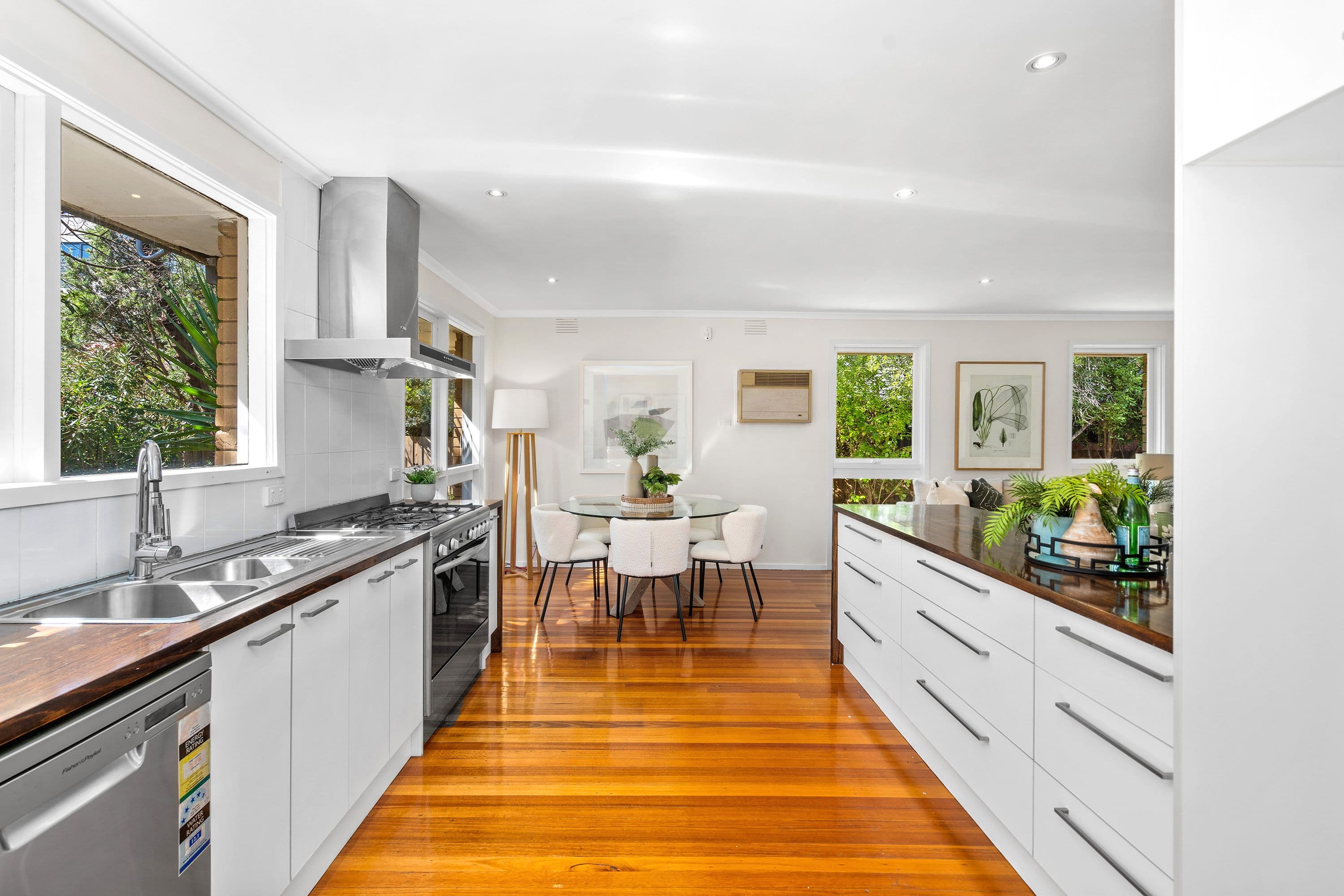 12 Burlington Crescent, Wantirna VIC 3152, Wantirna - Thumbnail 3