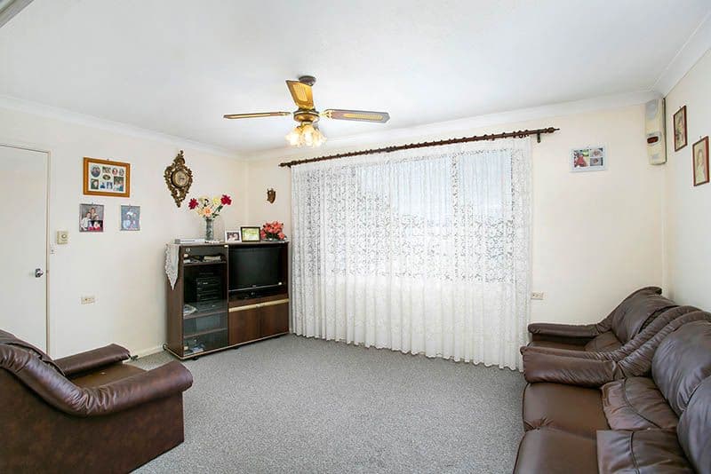 44 Bradman Avenue, Warilla - Thumbnail 2