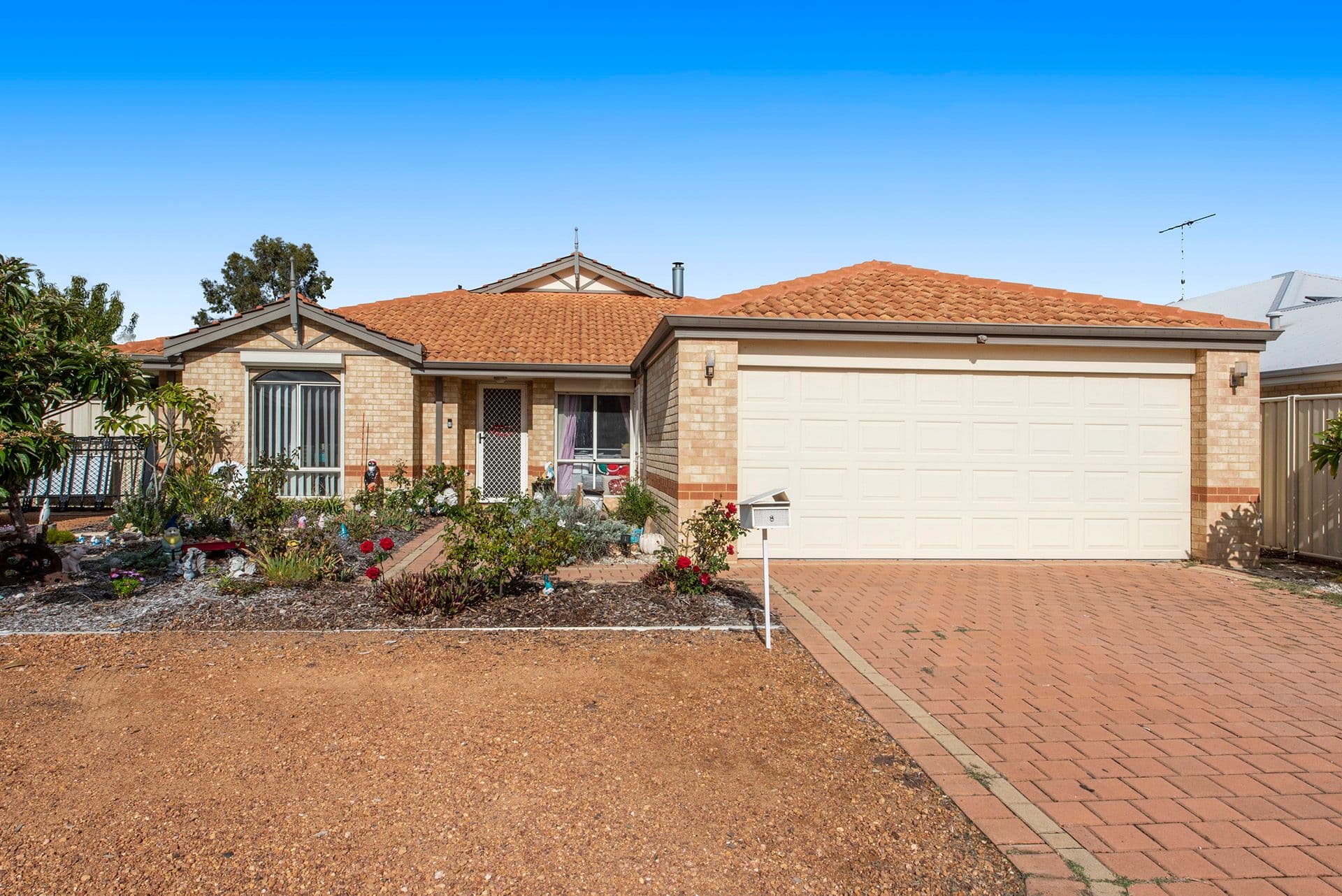 8 Wells Road, Pinjarra WA 6208, Pinjarra - Image 1
