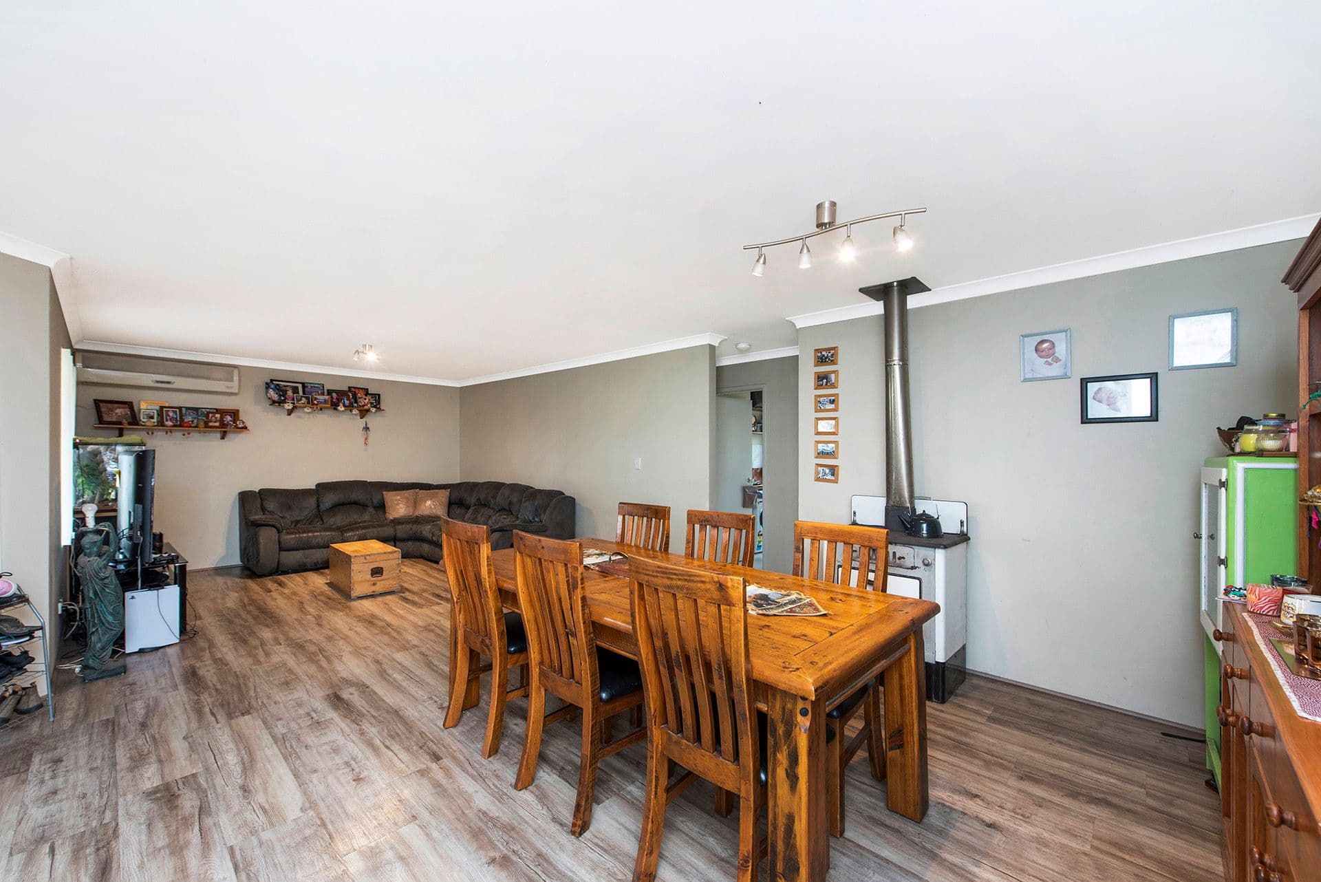 8 Wells Road, Pinjarra WA 6208, Pinjarra - Thumbnail 4