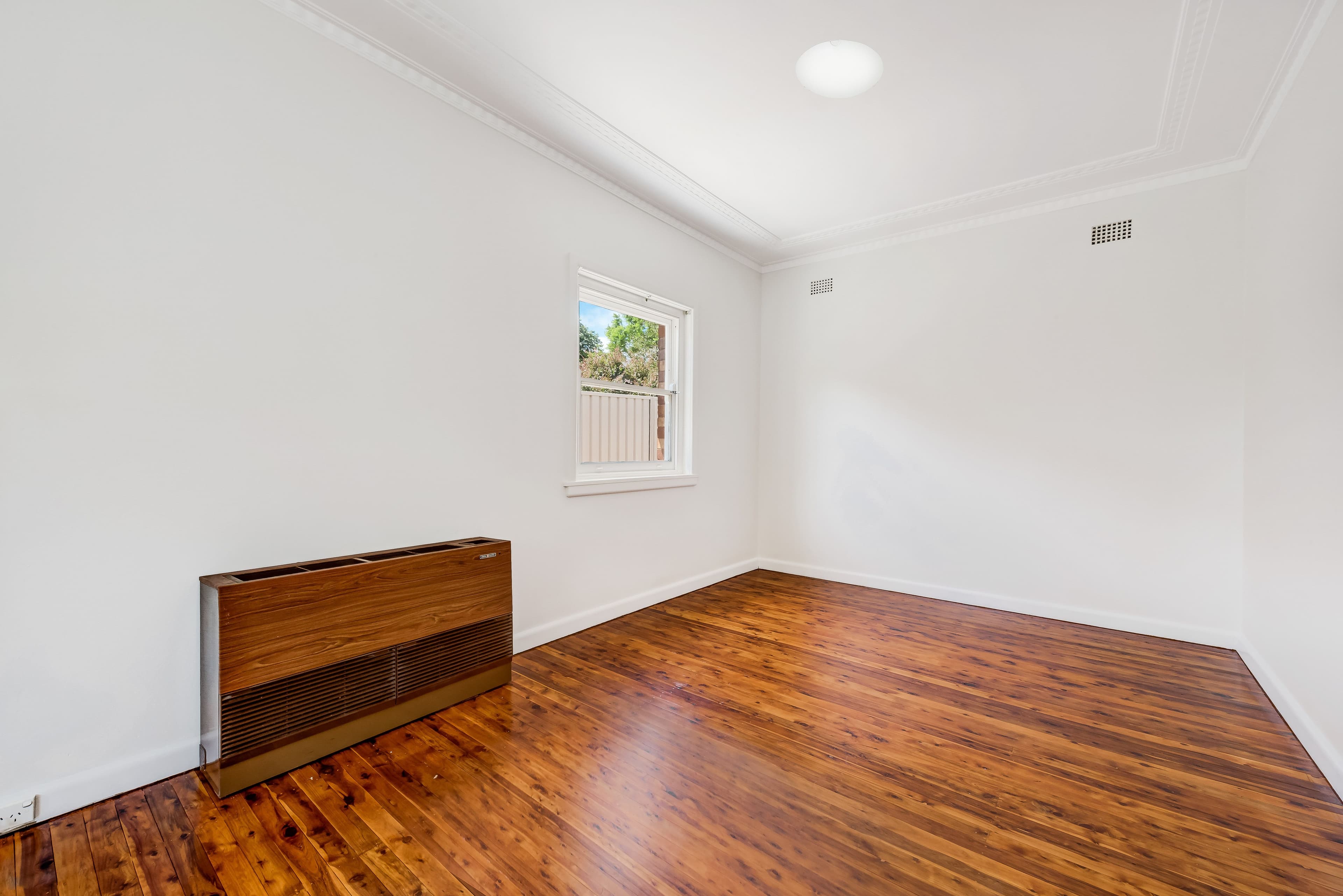 116 Darvall Road, Denistone West - Thumbnail 4