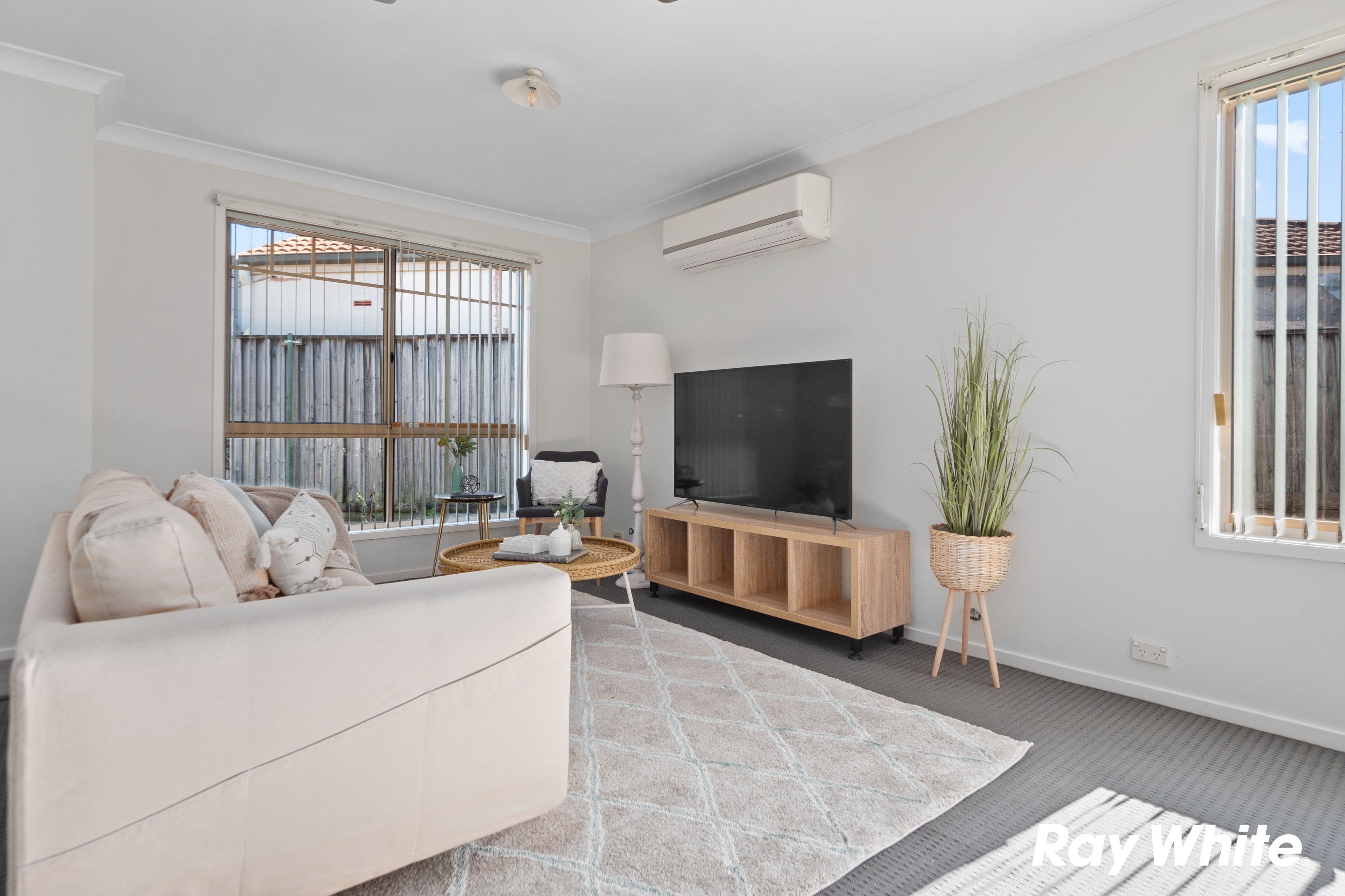 6 Tucson Grove, Stanhope Gardens NSW 2768, Stanhope Gardens - Thumbnail 4
