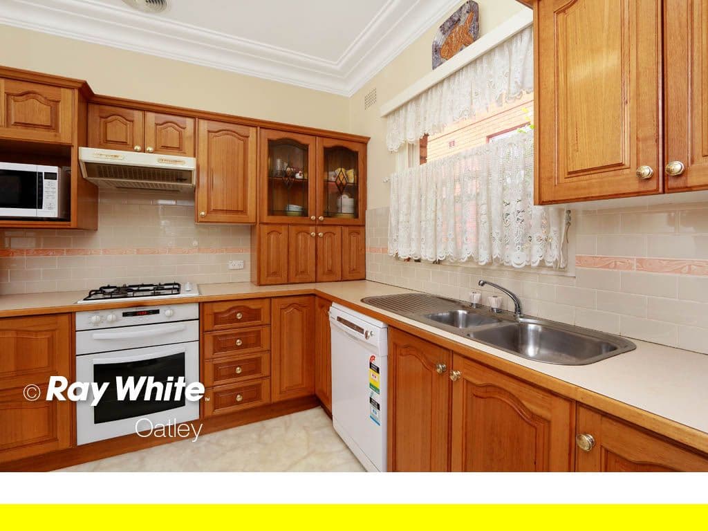 104 Railway Parade, MORTDALE NSW 2223, Mortdale - Thumbnail 3