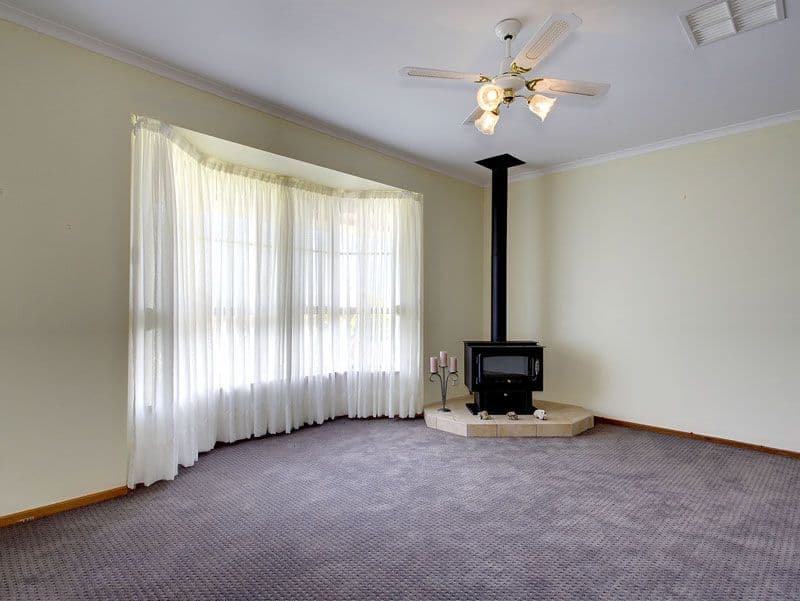 13 Babbacombe Drive, MOANA SA 5169, Moana - Thumbnail 5