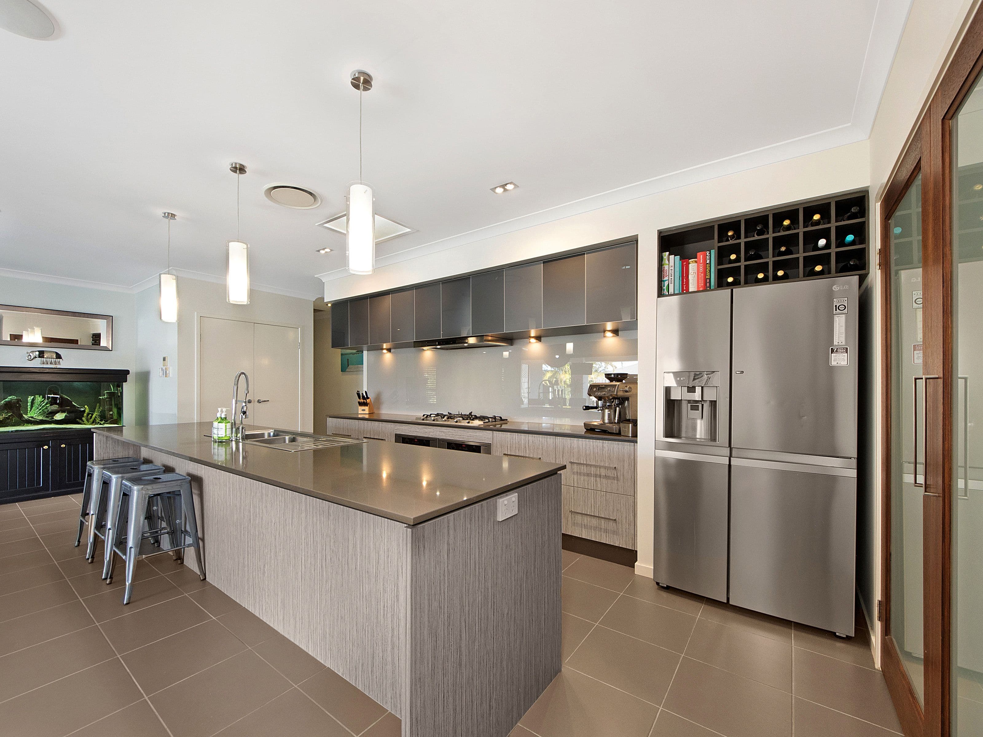 18 Greenview Drive, Upper Coomera QLD 4209, Upper Coomera - Thumbnail 3